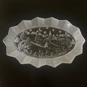 Mikasa Silent Night Crystal Frosted Winter Town Santa Reindeer Small Platter